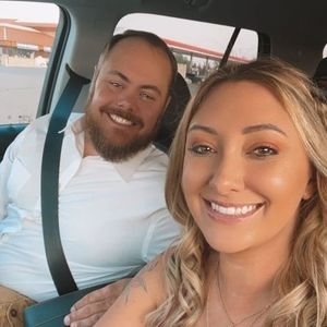 Meet your Posher, Dustin